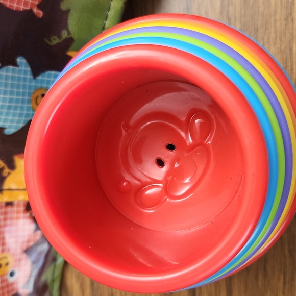 The First Years Stack Up Baby Cups, Bathtub Toy 8 Pieces - Picture 2 of 4